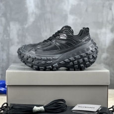 Balenciaga Low Shoes